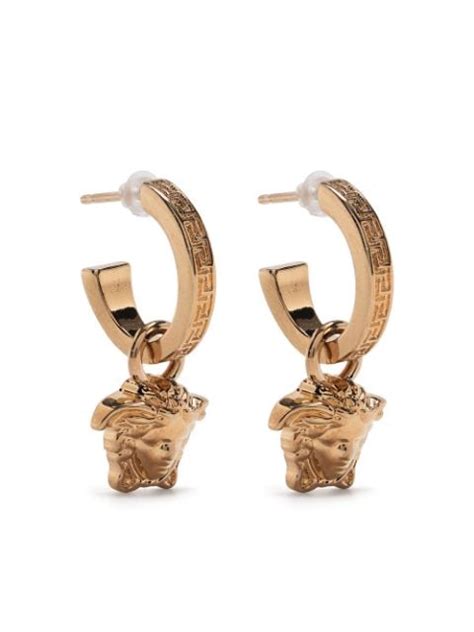 aretes versace para hombre|aretes para hombre farfetch.